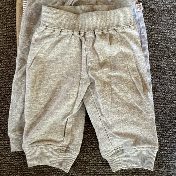 Bundle of Neutral Colored Baby Pants Size 3M - Picture 5 of 12